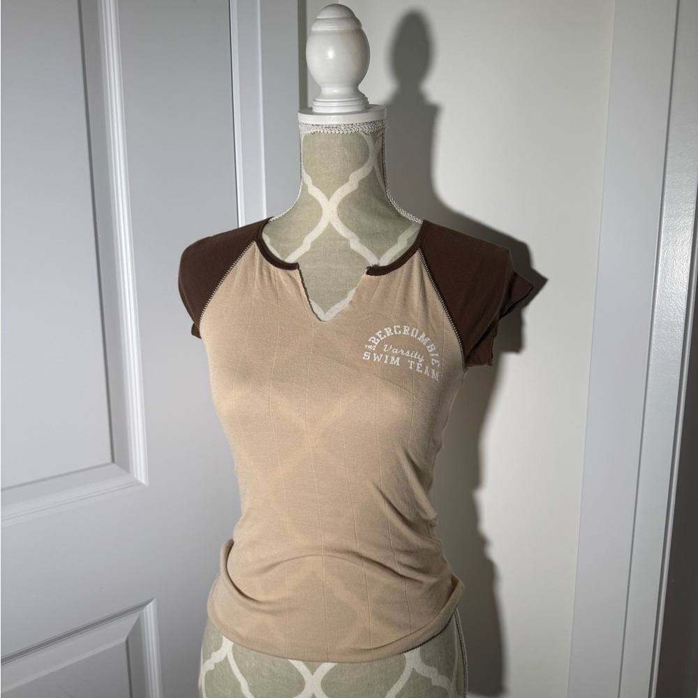 Abercrombie & Fitch Women's Two-Tone Short Sleeve Tee RARE FIND